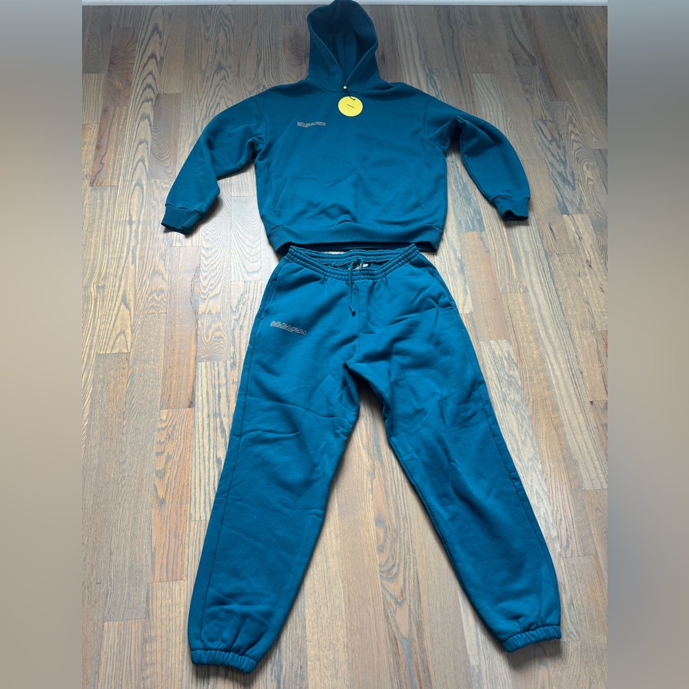 Pangaia Women’s Track Suits Size L Limited Edition Color!!! Very Rare